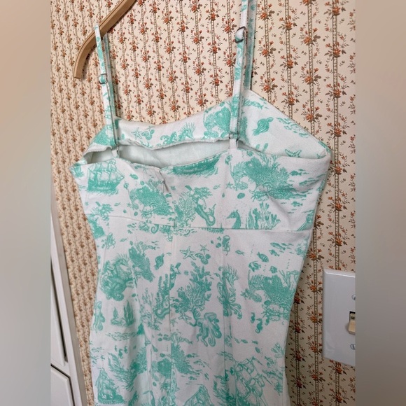 NWT Avec Les Filles Just Sea Denim Mini Dress in Seafoam Mermaid Toile | 8 - Picture 5 of 7